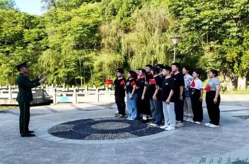 英国上市公司365