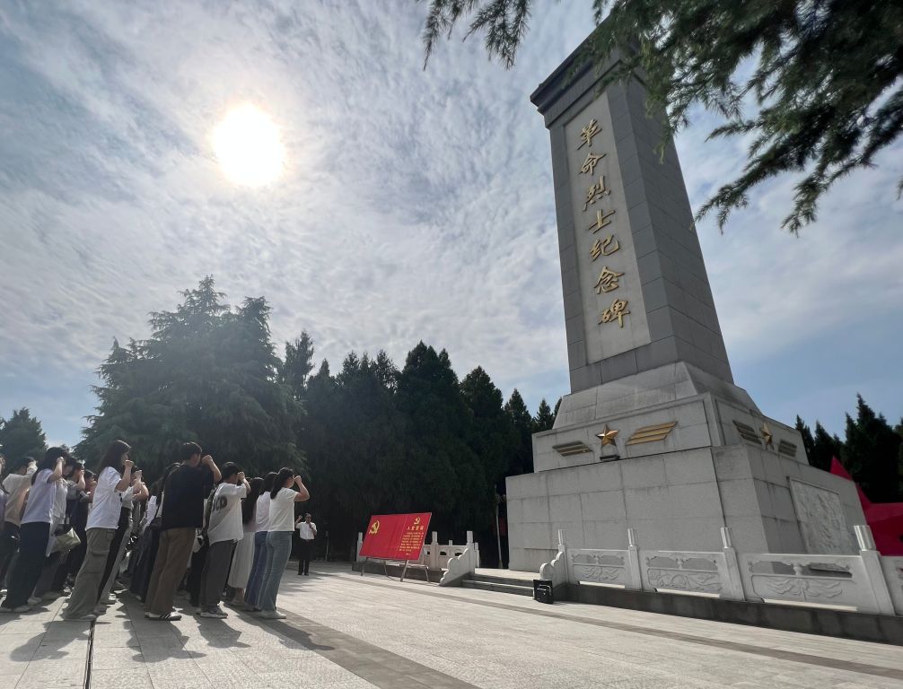 英国上市公司365