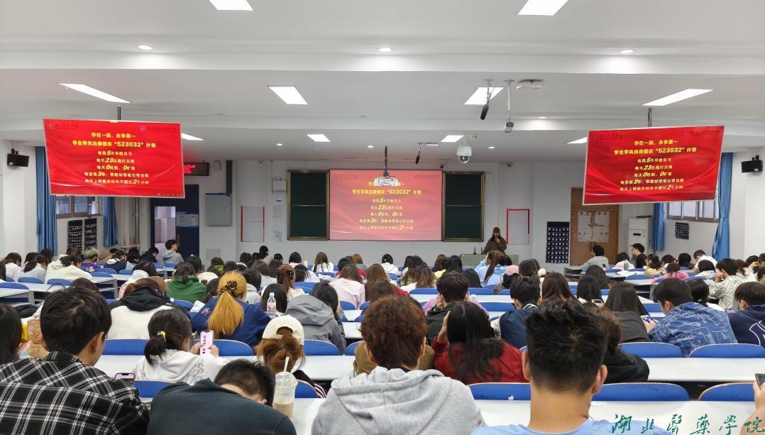 英国上市公司365