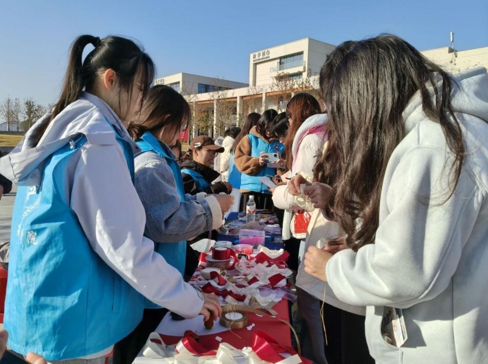 英国上市公司365