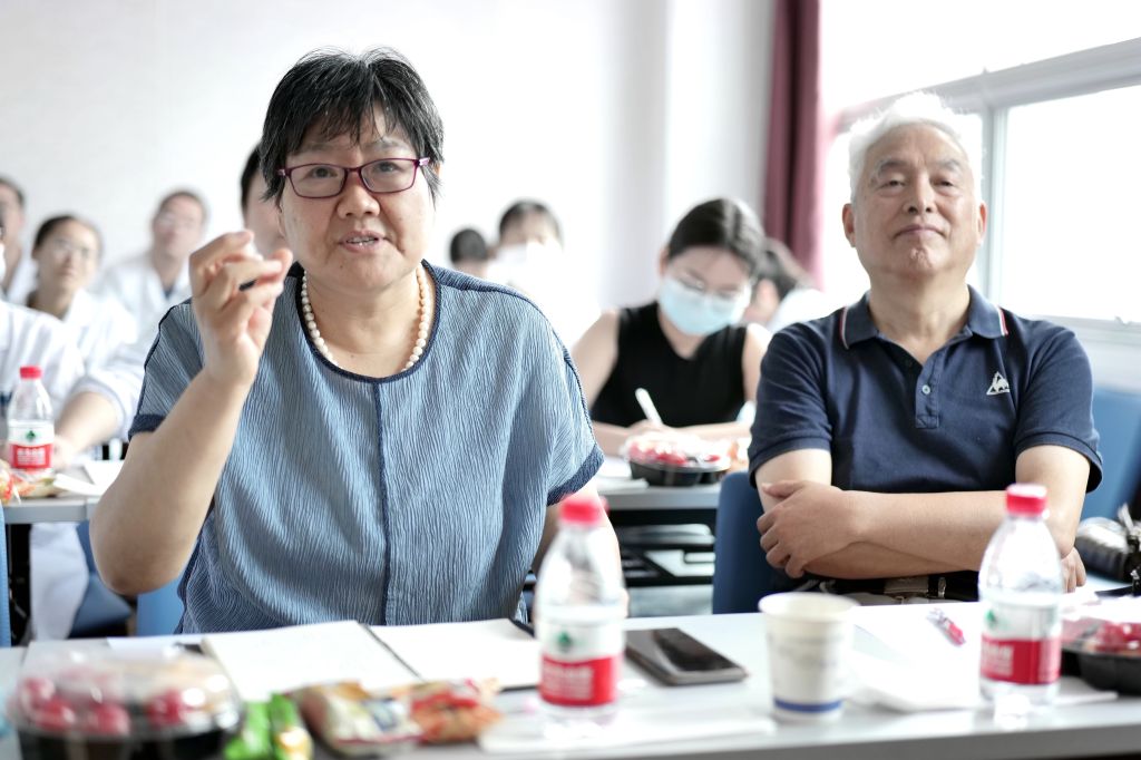 英国上市公司365