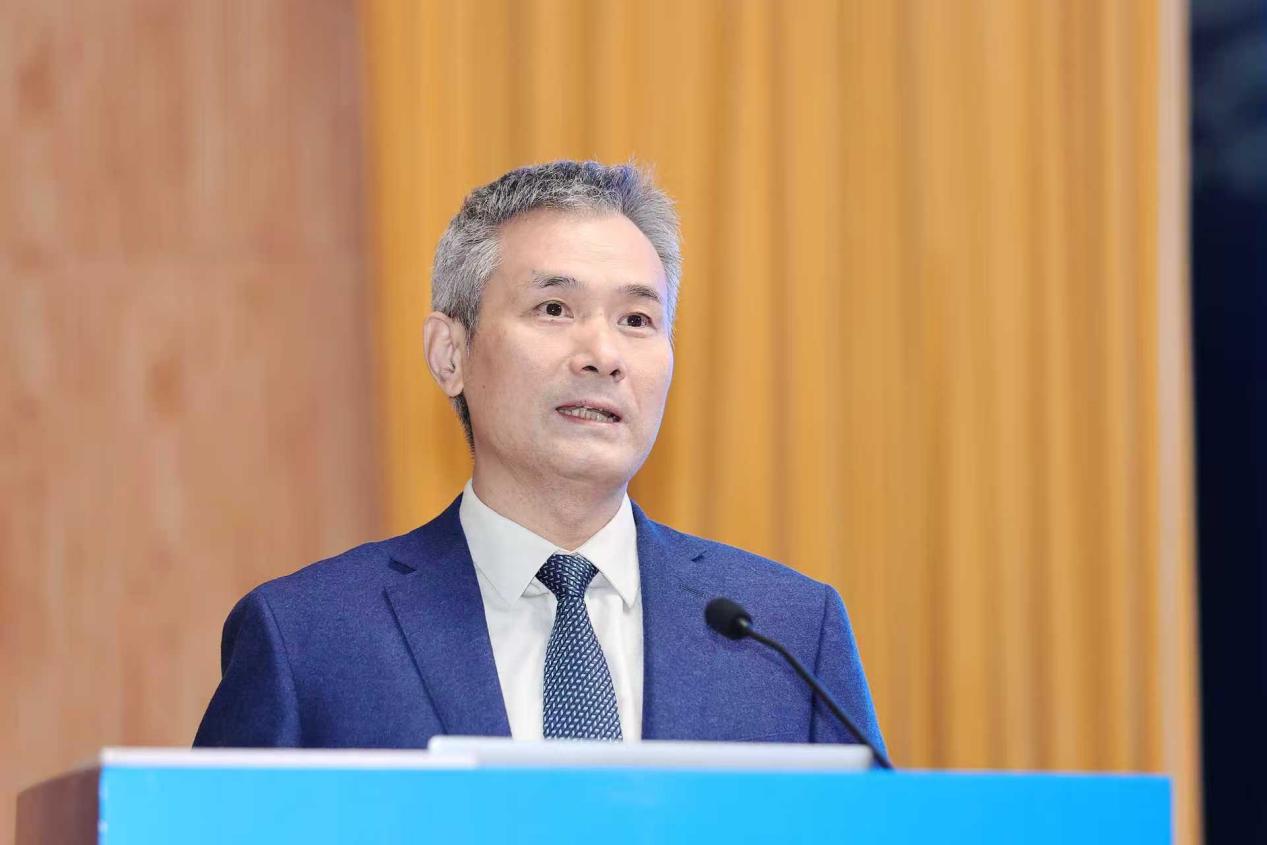 英国上市公司365