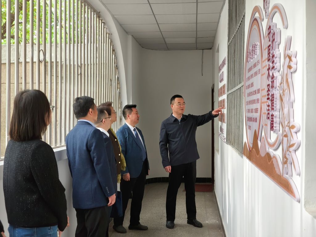 英国上市公司365