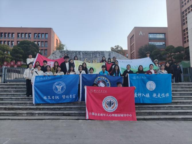 英国上市公司365