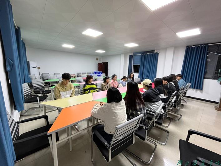 英国上市公司365