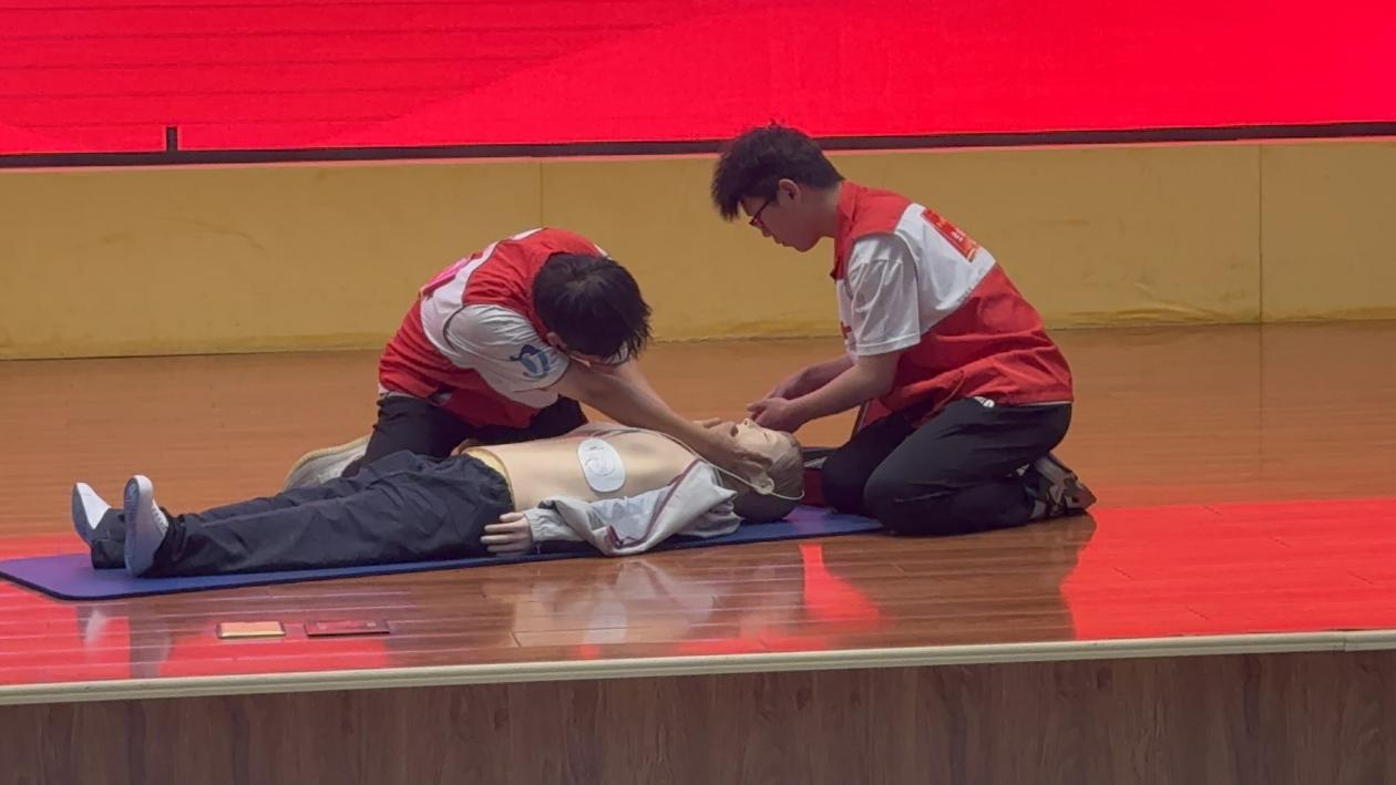 英国上市公司365