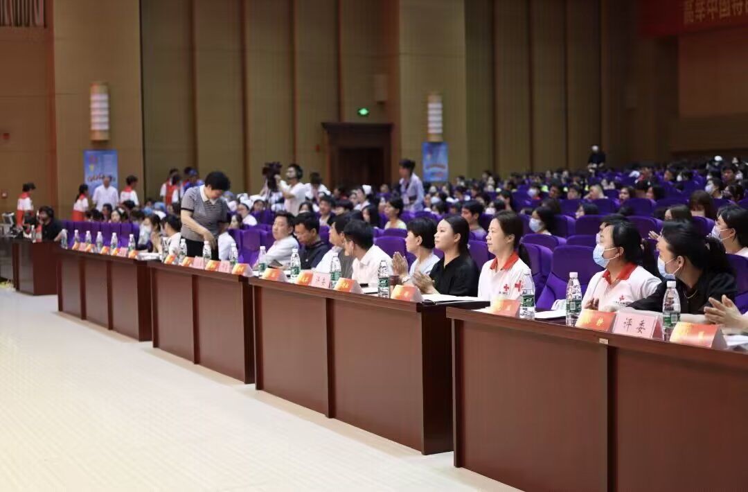 英国上市公司365