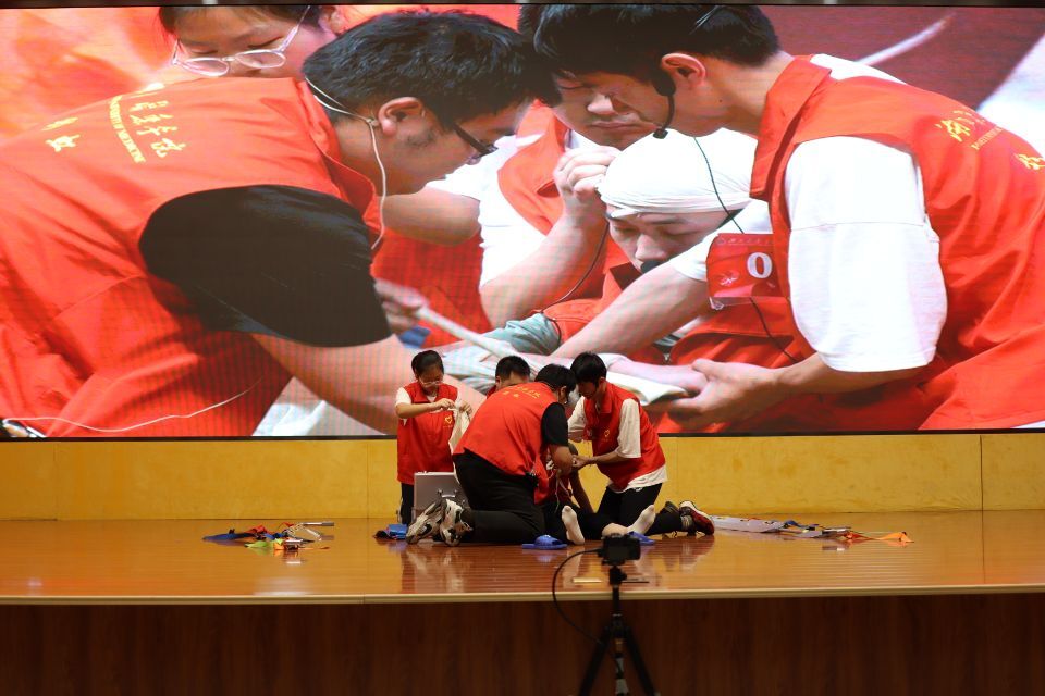 英国上市公司365